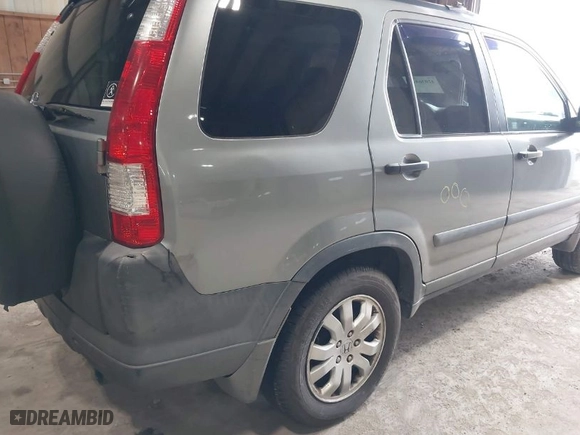 2006 Honda CR-V EX with VIN SHSRD77826U420006, listed as a IAAI auction lot 42036447 with 234,788 mi miles. Bid and sale history available at carsss.com. Image 12.