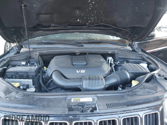 2014 Jeep Grand Cherokee Laredo with VIN 1C4RJEAG3EC472714, listed as a IAAI auction lot 40980100 with 124,603 mi miles. Bid and sale history available at carsss.com. Image 10.