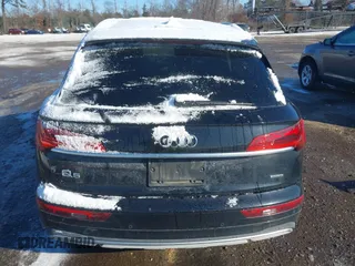 2021 Audi Q5 Premium with VIN WA1AAAFY1M2055212, listed as a IAAI auction lot 41347267 with 51,127 mi miles. Bid and sale history available at carsss.com. Image 16.