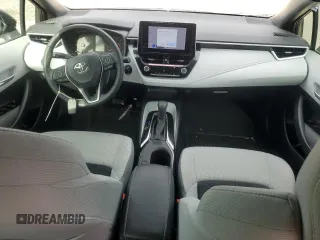 2025 Toyota Corolla Hatchback SE with VIN JTND4MBEXS3233984, listed as a Copart auction lot 73129614 with 4,581 mi miles and Salvage Title. Bid and sale history available at carsss.com. Image 8.
