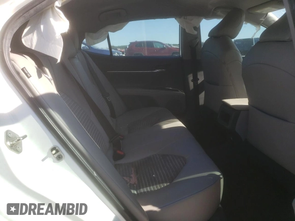 2019 Toyota Camry LE with VIN 4T1B11HK1KU828647, listed as a Copart auction lot 46884115 with 139,609 mi miles and Salvage Title. Bid and sale history available at carsss.com. Image 11.