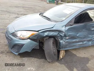 2011 Mazda 3 i Sport with VIN JM1BL1UG6B1438502, listed as a IAAI auction lot 41950959 with 131,856 mi miles and . Bid and sale history available at DreamBid. Image 6.