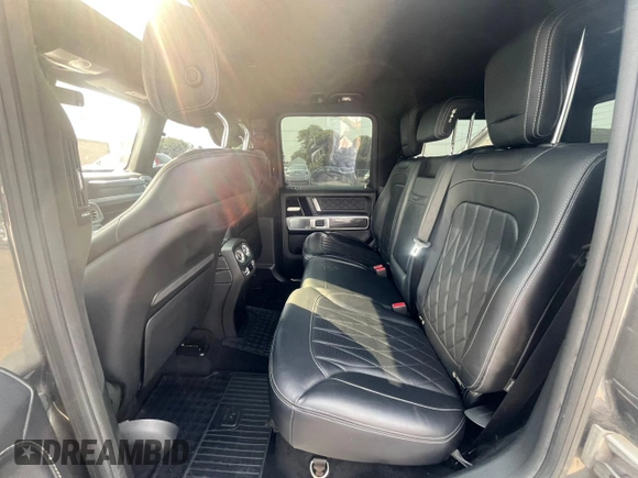 2020 Mercedes-Benz G 63 AMG with VIN WDCYC7HJ3LX334853, listed as a Copart auction lot 60224255 with 97,459 mi miles and Clean title. Bid and sale history available at DreamBid. Image 9.
