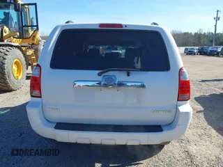2006 Toyota 4Runner SR5 with VIN JTEZU14R868065579, listed as a IAAI auction lot 41312156 with 275,471 mi miles and . Bid and sale history available at DreamBid. Image 16.