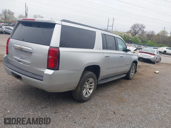 2017 Chevrolet Suburban LT with VIN 1GNSKHKC3HR191078, listed as a IAAI auction lot 41998257 with 165,238 mi miles. Bid and sale history available at carsss.com. Image 4.