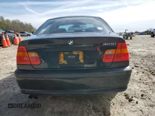 2002 BMW 3 Series 325i with VIN WBAET37432NJ18618, listed as a Copart auction lot 45712215 with 204,462 mi miles and Salvage Title. Bid and sale history available at carsss.com. Image 6.
