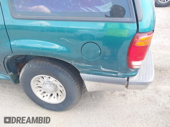 1998 Ford Explorer z VIN 1FMZU32X9WUD39036, wystawiony jako IAAI lot #42299559 z przebiegiem 159 909 mil mil oraz . Historia ofert i sprzedaży dostępna na DreamBid. Obrazek 6.
