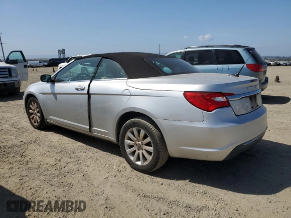 2011 Chrysler 200 Touring with VIN 1C3BC2EB0BN532266, listed as a Copart auction lot 55258485 with 171,210 mi miles and Clean Title. Bid and sale history available at DreamBid. Image 2.