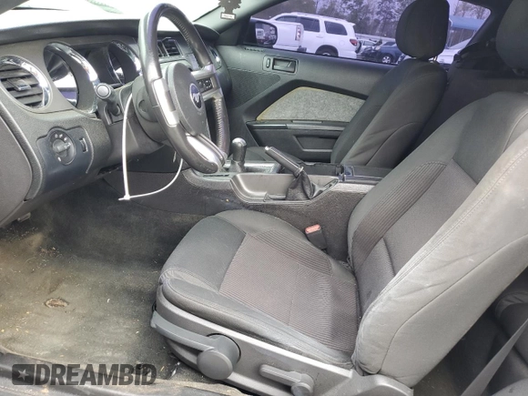 2014 Ford Mustang GT with VIN 1ZVBP8CF3E5211722, listed as a Copart auction lot 52608395 with 139,725 mi miles and Salvage title. Bid and sale history available at DreamBid. Image 7.