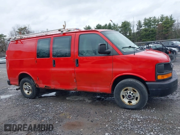2012 GMC Savana Cargo with VIN 1GTW7FCA8C1126974, listed as a IAAI auction lot 42010602 with 251,367 mi miles. Bid and sale history available at carsss.com. Image 13.
