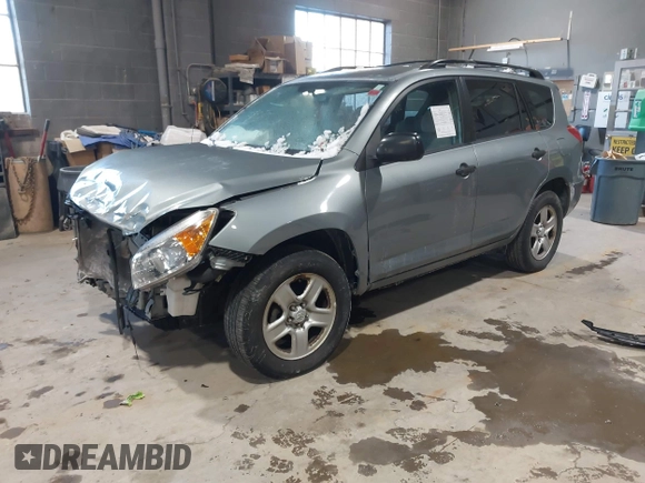 2007 Toyota RAV4 with VIN JTMBD33V776024633, listed as a IAAI auction lot 41498252 with 101,607 mi miles. Bid and sale history available at carsss.com. Image 17.