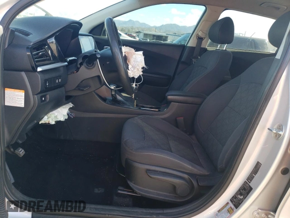 2020 Kia Niro LX with VIN KNDCB3LC6L5394187, listed as a Copart auction lot 45943335 with 163,704 mi miles and Salvage Title. Bid and sale history available at carsss.com. Image 7.