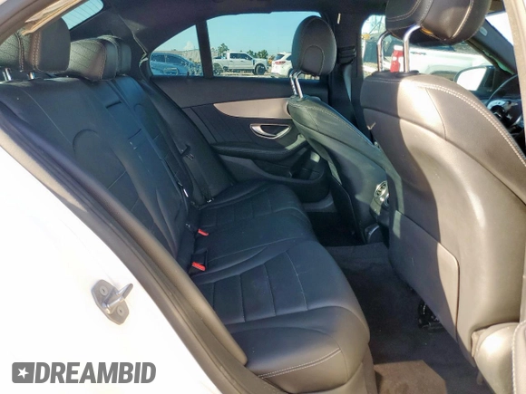 2020 Mercedes-Benz C 300 с VIN 55SWF8DB8LU334042, выставлен на аукционе Copart как лот 62797355 с пробегом 50 277 миль миль и Списание • Salvage title. История ставок и продаж доступна на DreamBid. Изображение 10.
