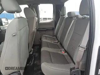 2018 Ford F-150 XL z VIN 1FTEX1CP4JFC55703, wystawiony jako Copart lot #58748825 z przebiegiem 152 891 mil mil oraz Czysty tytuł • Clean title. Historia ofert i sprzedaży dostępna na DreamBid. Obrazek 10.