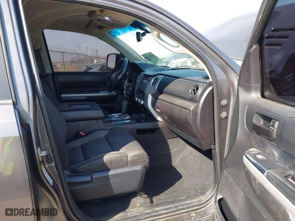 2014 Toyota Tundra 2WD Truck SR5 with VIN 5TFEY5F19EX172246, listed as a IAAI auction lot 41559720 with 159,744 mi miles. Bid and sale history available at carsss.com. Image 5.