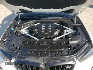 2024 BMW X5 M60i with VIN 5UX33EU01R9U55250, listed as a Copart auction lot 84268944 with 0 mi miles and Non Repairable. Bid and sale history available at carsss.com. Image 12.