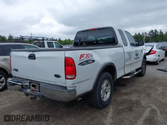 2002 Ford F-150 XL z VIN 1FTRX18L92NB61413, wystawiony jako IAAI lot #42306426 z przebiegiem 259 658 mil mil oraz . Historia ofert i sprzedaży dostępna na DreamBid. Obrazek 6.