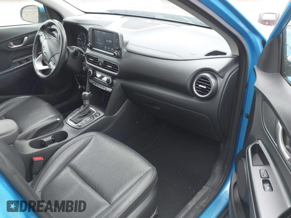 2020 Hyundai Kona Ultimate with VIN KM8K5CA54LU428684, listed as a IAAI auction lot 41723215 with 80,917 mi miles. Bid and sale history available at carsss.com. Image 5.