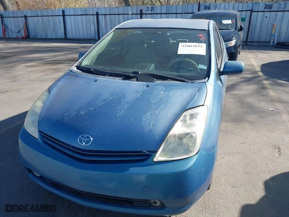 2005 Toyota Prius with VIN JTDKB20U153012990, listed as a IAAI auction lot 42003834 with 158,307 mi miles. Bid and sale history available at carsss.com. Image 6.
