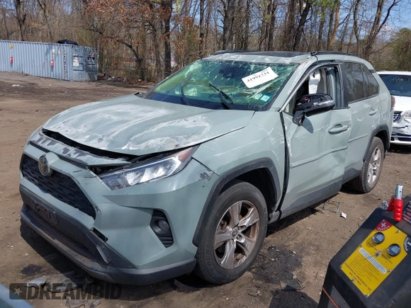 2019 Toyota RAV4 XLE with VIN JTMP1RFVXKD023350, listed as a IAAI auction lot 41991731 with 49,857 mi miles. Bid and sale history available at carsss.com. Image 17.