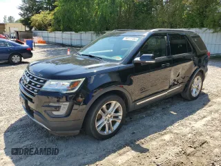 2017 Ford Explorer XLT z VIN 1FM5K8D82HGA91317, wystawiony jako Copart lot #56111155 z przebiegiem 113 231 mil mil oraz Szkoda całkowita • Salvage title. Historia ofert i sprzedaży dostępna na DreamBid. Obrazek 1.