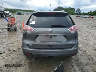 2016 Nissan Rogue SV z VIN 5N1AT2MM8GC740307, wystawiony jako Copart lot #55609835 z przebiegiem 64 882 mil mil oraz Czysty tytuł • Clean title. Historia ofert i sprzedaży dostępna na DreamBid. Obrazek 6.