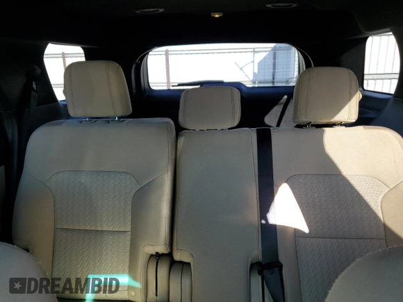 2016 Ford Explorer with VIN 1FM5K7BHXGGB85845, listed as a Copart auction lot 48174325 with 110,695 mi miles and Clean title. Bid and sale history available at DreamBid. Image 10.