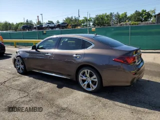 2016 Infiniti Q70 with VIN JN1BY1PR3GM720975, listed as a Copart auction lot 62496665 with 100,250 mi miles and Salvage title. Bid and sale history available at DreamBid. Image 2.
