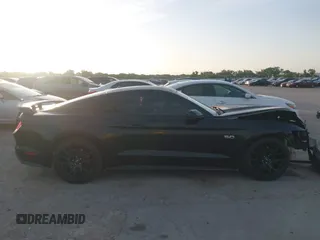 2015 Ford Mustang GT z VIN 1FA6P8CF4F5381566, wystawiony jako IAAI lot #42555886 z przebiegiem 133 098 mil mil oraz . Historia ofert i sprzedaży dostępna na DreamBid. Obrazek 14.
