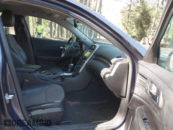 2015 Chevrolet Malibu LT with VIN 1G11D5SL1FF245966, listed as a IAAI auction lot 42071918 with 19,448 mi miles and . Bid and sale history available at DreamBid. Image 5.