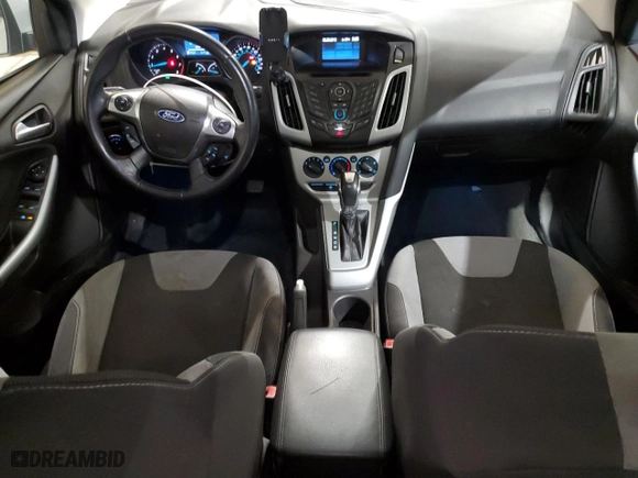 2012 Ford Focus SE with VIN 1FAHP3F26CL127806, listed as a Copart auction lot 50030725 with 100,214 mi miles and Clean Title. Bid and sale history available at carsss.com. Image 8.