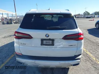 2022 BMW X5 sDrive40i with VIN 5UXCR4C04N9M61676, listed as a IAAI auction lot 41131319 with 29,731 mi miles. Bid and sale history available at carsss.com. Image 16.