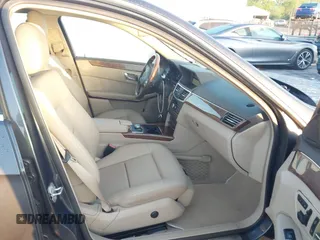 2010 Mercedes-Benz E-Class E 350 Luxury with VIN WDDHF5GB4AA260005, listed as a IAAI auction lot 41976779 with 148,324 mi miles. Bid and sale history available at carsss.com. Image 5.
