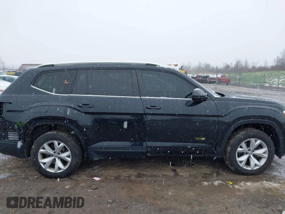 2018 Volkswagen Atlas SE z VIN 1V2LR2CA1JC515168, wystawiony jako IAAI lot #42024499 z przebiegiem 112 558 mil mil oraz . Historia ofert i sprzedaży dostępna na DreamBid. Obrazek 14.
