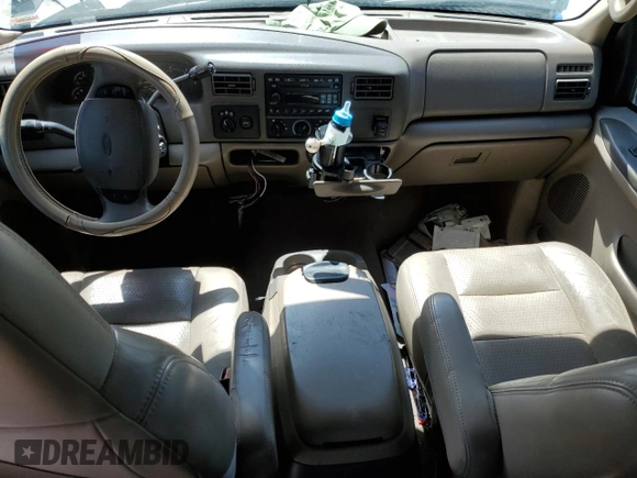 2001 Ford F-350 XL with VIN 3FTSW31F71MA76910, listed as a Copart auction lot 53083565 with 239,213 mi miles and Salvage Title. Bid and sale history available at DreamBid. Image 8.