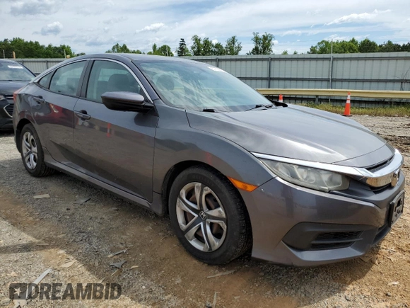 2017 Honda Civic LX z VIN 19XFC2F55HE214470, wystawiony jako Copart lot #57785675 z przebiegiem 81 862 mil mil oraz Szkoda całkowita • Salvage title. Historia ofert i sprzedaży dostępna na DreamBid. Obrazek 4.