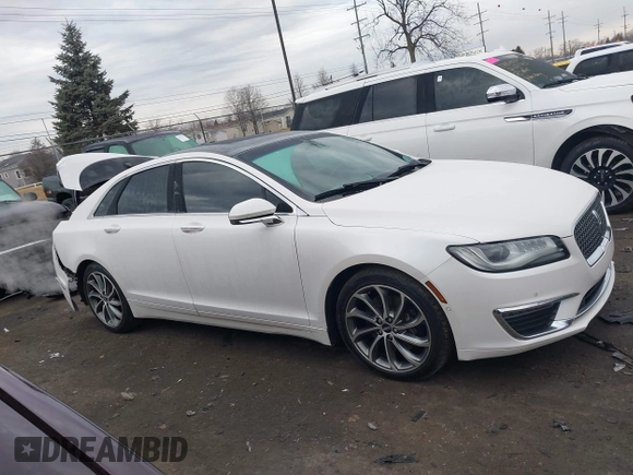 2017 Lincoln MKZ Reserve with VIN 3LN6L5FC3HR618078, listed as a IAAI auction lot 41669442 with 95,008 mi miles and . Bid and sale history available at DreamBid. Image 13.