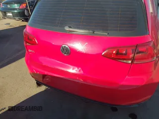 2015 Volkswagen Golf GTI Autobahn with VIN 3VW4T7AU8FM001533, listed as a IAAI auction lot 41681890 with 152,624 mi miles. Bid and sale history available at carsss.com. Image 6.