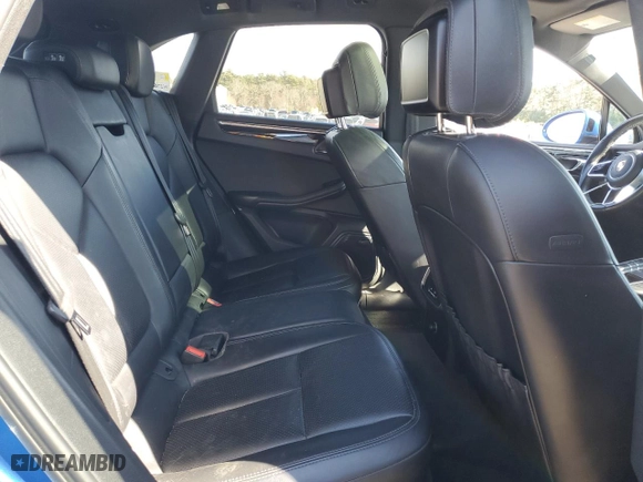 2016 Porsche Macan S with VIN WP1AB2A50GLB57393, listed as a Copart auction lot 47956365 with 111,469 mi miles and Salvage Title. Bid and sale history available at carsss.com. Image 11.