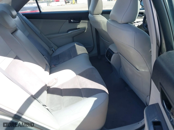 2012 Toyota Camry Hybrid XLE with VIN 4T1BD1FK0CU020723, listed as a IAAI auction lot 42031093 with 121,297 mi miles. Bid and sale history available at carsss.com. Image 8.