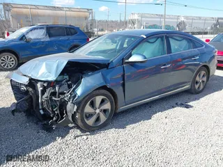 2016 Hyundai Sonata Hybrid Limited with VIN KMHE34L15GA018244, listed as a IAAI auction lot 41649264 with NaN miles. Bid and sale history available at carsss.com. Image 17.