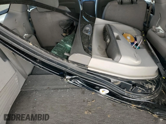 2014 Buick Enclave Convenience with VIN 5GAKRAKD2EJ375542, listed as a Copart auction lot 45338105 with 190,972 mi miles and Salvage Title. Bid and sale history available at carsss.com. Image 14.