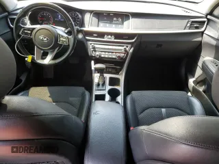 2020 Kia Optima LX z VIN 5XXGT4L35LG399462, wystawiony jako Copart lot #56368455 z przebiegiem 108 889 mil mil oraz Szkoda całkowita • Salvage title. Historia ofert i sprzedaży dostępna na DreamBid. Obrazek 8.