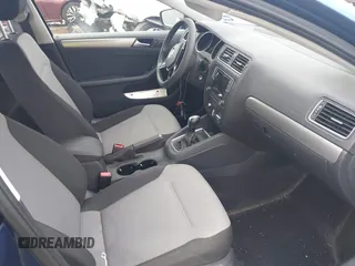 2017 Volkswagen Jetta S с VIN 3VW2B7AJ7HM234046, выставлен на аукционе IAAI как лот 42191227 с пробегом 46 258 миль миль и . История ставок и продаж доступна на DreamBid. Изображение 5.