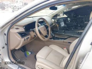 2015 Cadillac CTS Performance AWD with VIN 1G6AY5S35F0110281, listed as a IAAI auction lot 41670400 with 103,121 mi miles and . Bid and sale history available at DreamBid. Image 5.