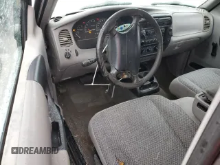 1999 Ford Ranger XL с VIN 1FTZR15V2XPA71953, выставлен на аукционе Copart как лот 44846545 с пробегом 214 954 миль миль и Списание • Salvage title. История ставок и продаж доступна на DreamBid. Изображение 8.