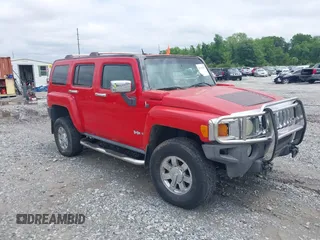 2006 Hummer H3 with VIN 5GTDN136968104627, listed as a IAAI auction lot 42141559 with 199,674 mi miles. Bid and sale history available at carsss.com. Image 1.