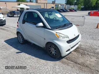 2015 Smart fortwo Passion with VIN WMEEJ3BA4FK791268, listed as a IAAI auction lot 42496547 with 257,540 mi miles and . Bid and sale history available at DreamBid. Image 1.