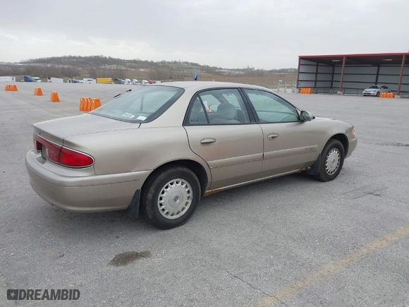 2001 Buick Century Custom with VIN 2G4WS52J611336390, listed as a IAAI auction lot 41822295 with 180380 miles. Bid and sale history available at carsss.com. Image 4.