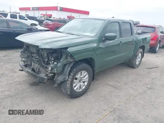 2023 Nissan Frontier Pro-4X z VIN 1N6ED1EK8PN667192, wystawiony jako IAAI lot #41705734 z przebiegiem 67 631 mil mil oraz . Historia ofert i sprzedaży dostępna na DreamBid. Obrazek 18.
